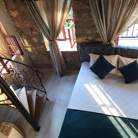 Grand Friends Bed & Breakfast Анталия Екстериор снимка