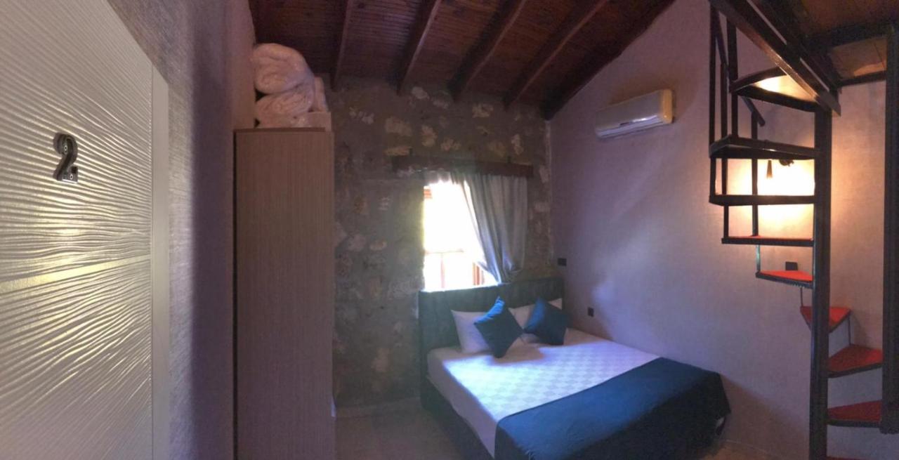Grand Friends Bed & Breakfast Анталия Екстериор снимка